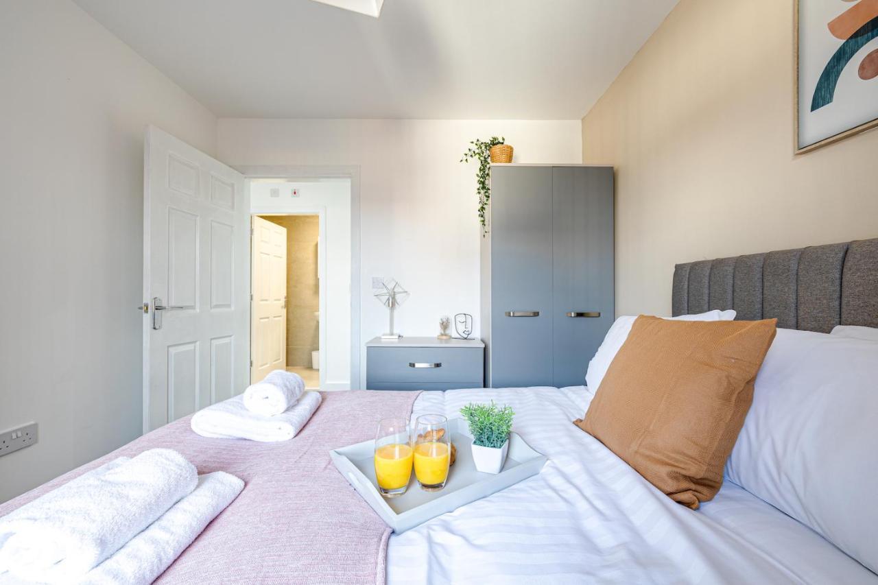 Top Floor Apartment With Private Balcony In Stockport Centre By Hass Haus Eksteriør billede